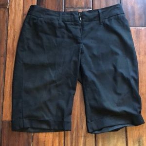 Black walking short